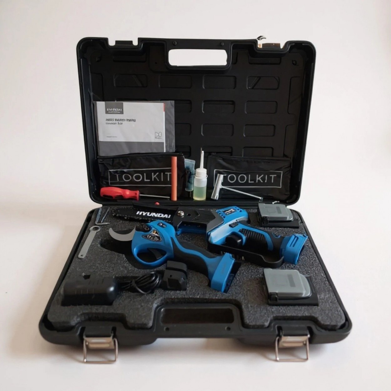 Hyundai HCS306XP + LaserCut 35XP Akülü Budama Seti – Çift Akülü Profesyonel Bahçe Bakım Seti